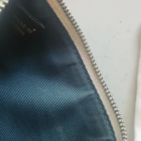 Coach Clutch/Wristlet with Dust bag - Picture 7 of 8